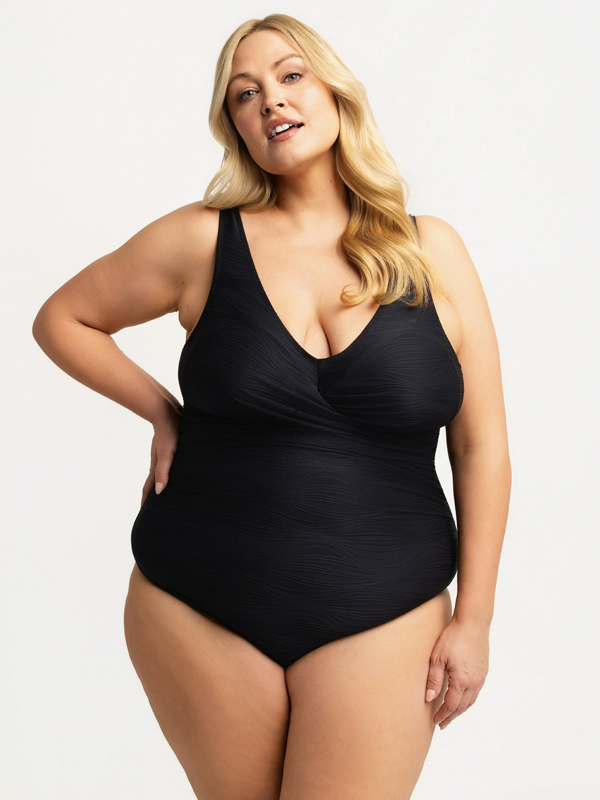 Women's Plus Size Swimwear & Swimsuits | Claire France 14+