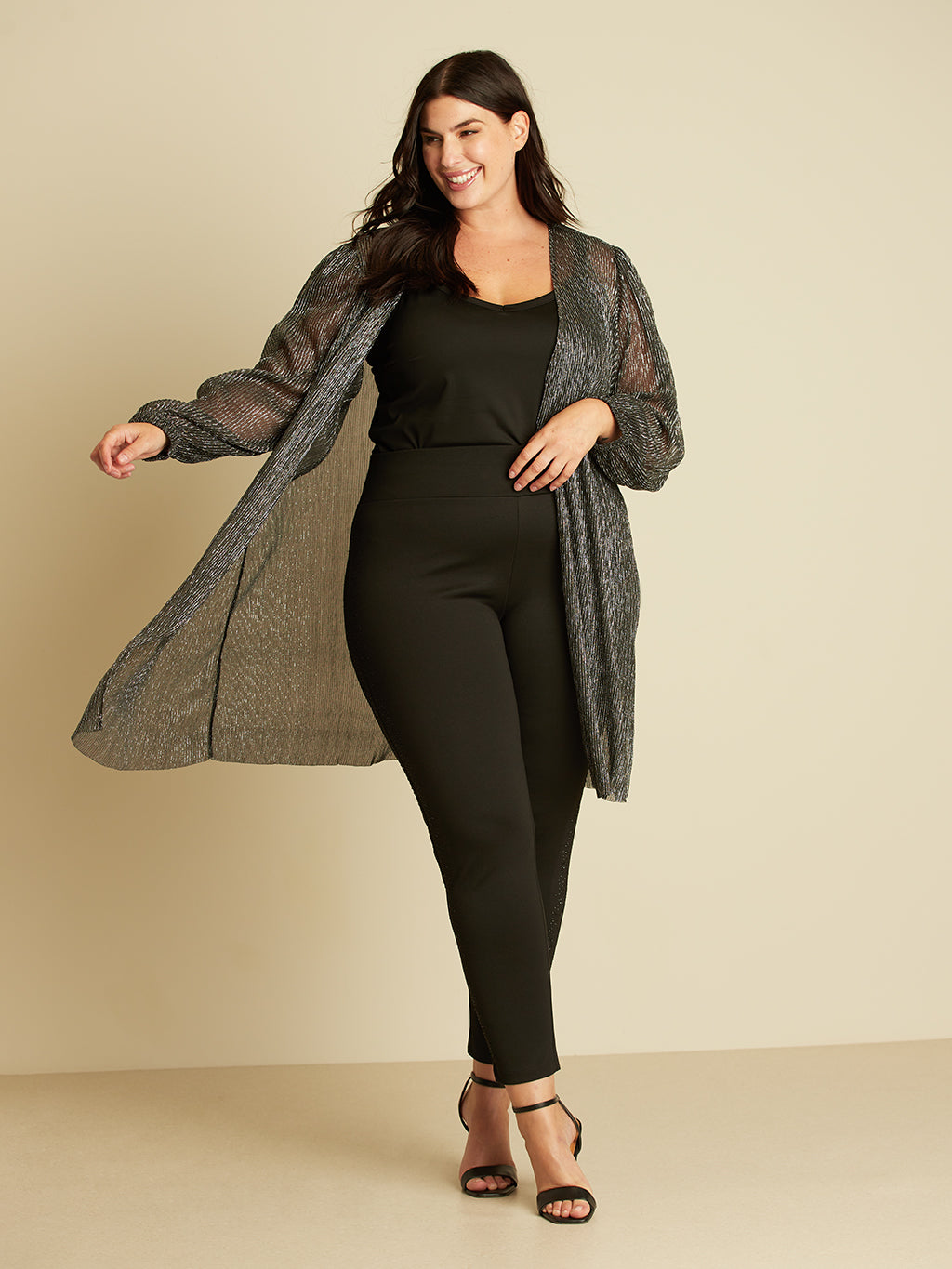 Veste longue semi-ajustée en tricot