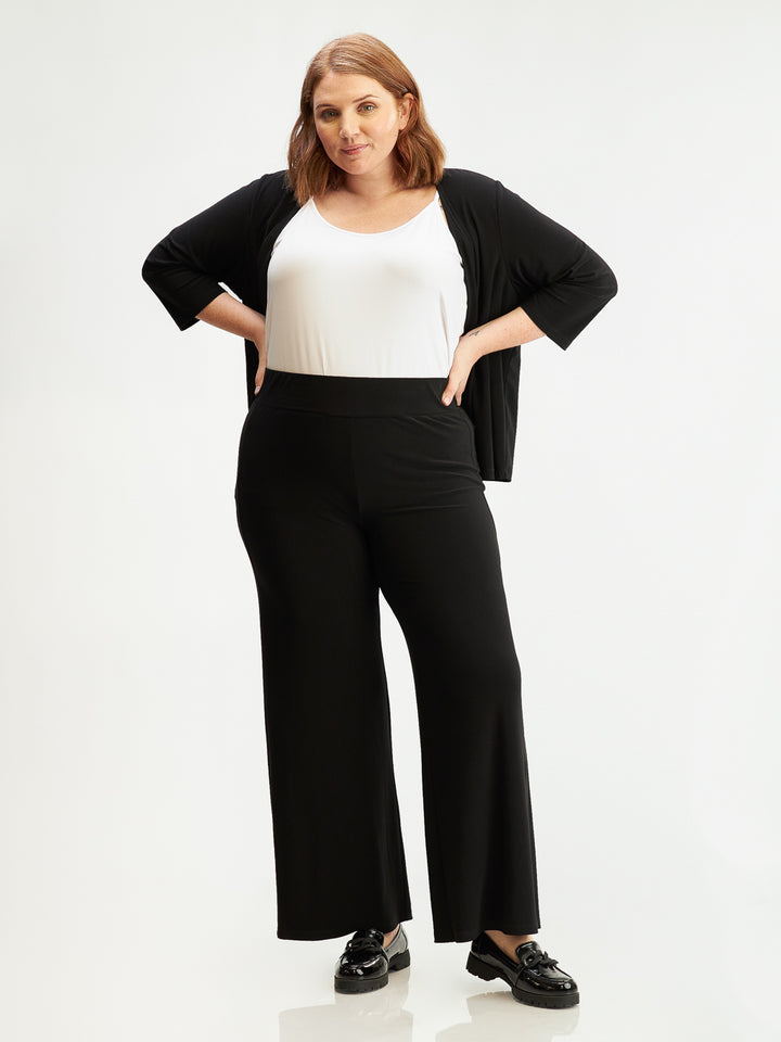 Women\'s Plus Size Pants & Capris | Claire France 14+