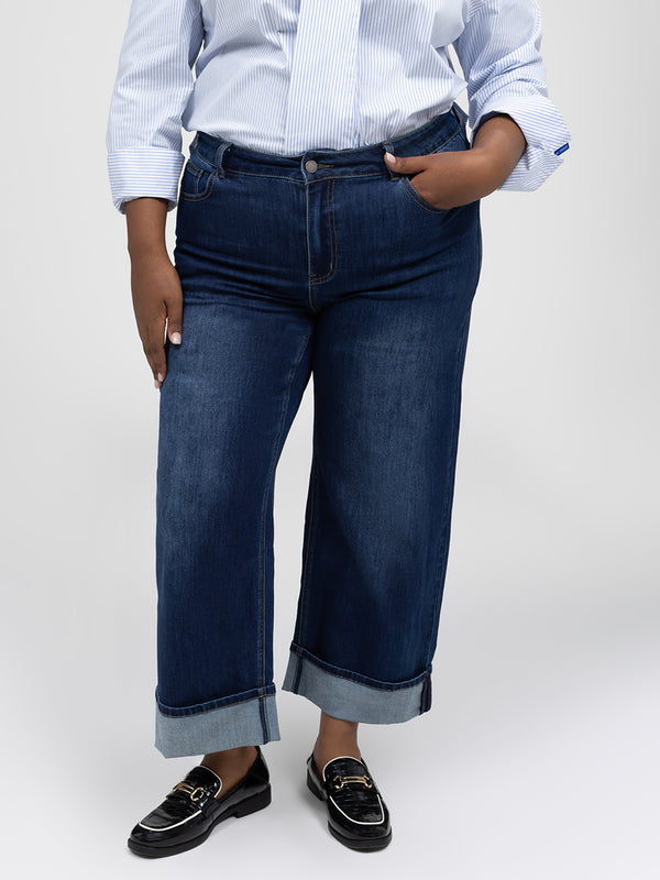 Jean large semi-ajusté