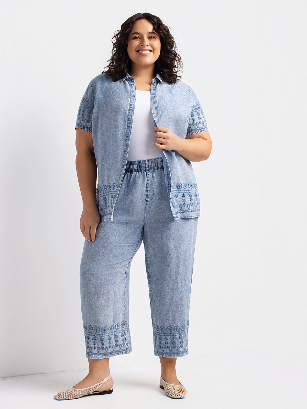 Blouse ample à manches courtes avec boutons