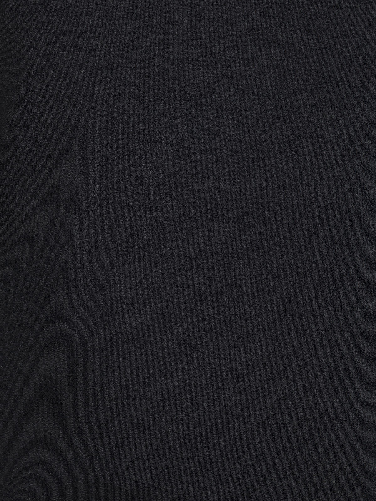 198765577889-04.jpg