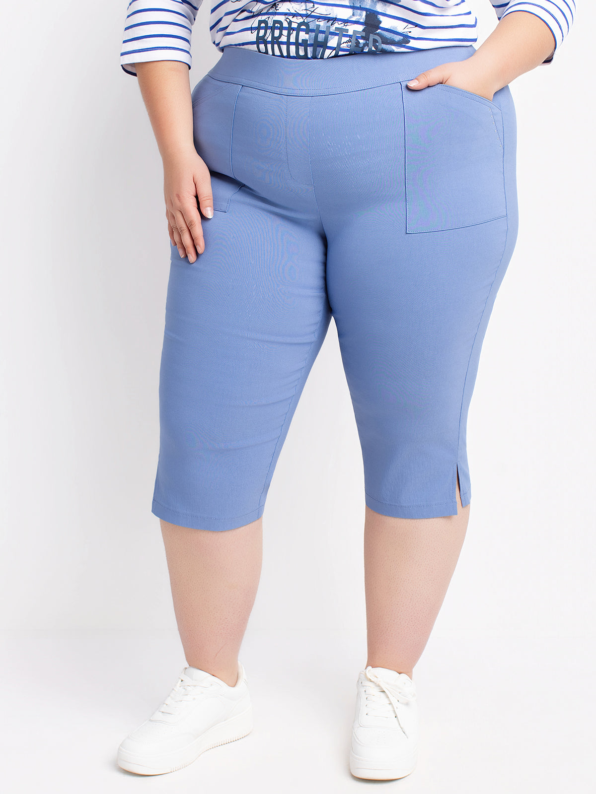 Capri droit ajusté à enfiler