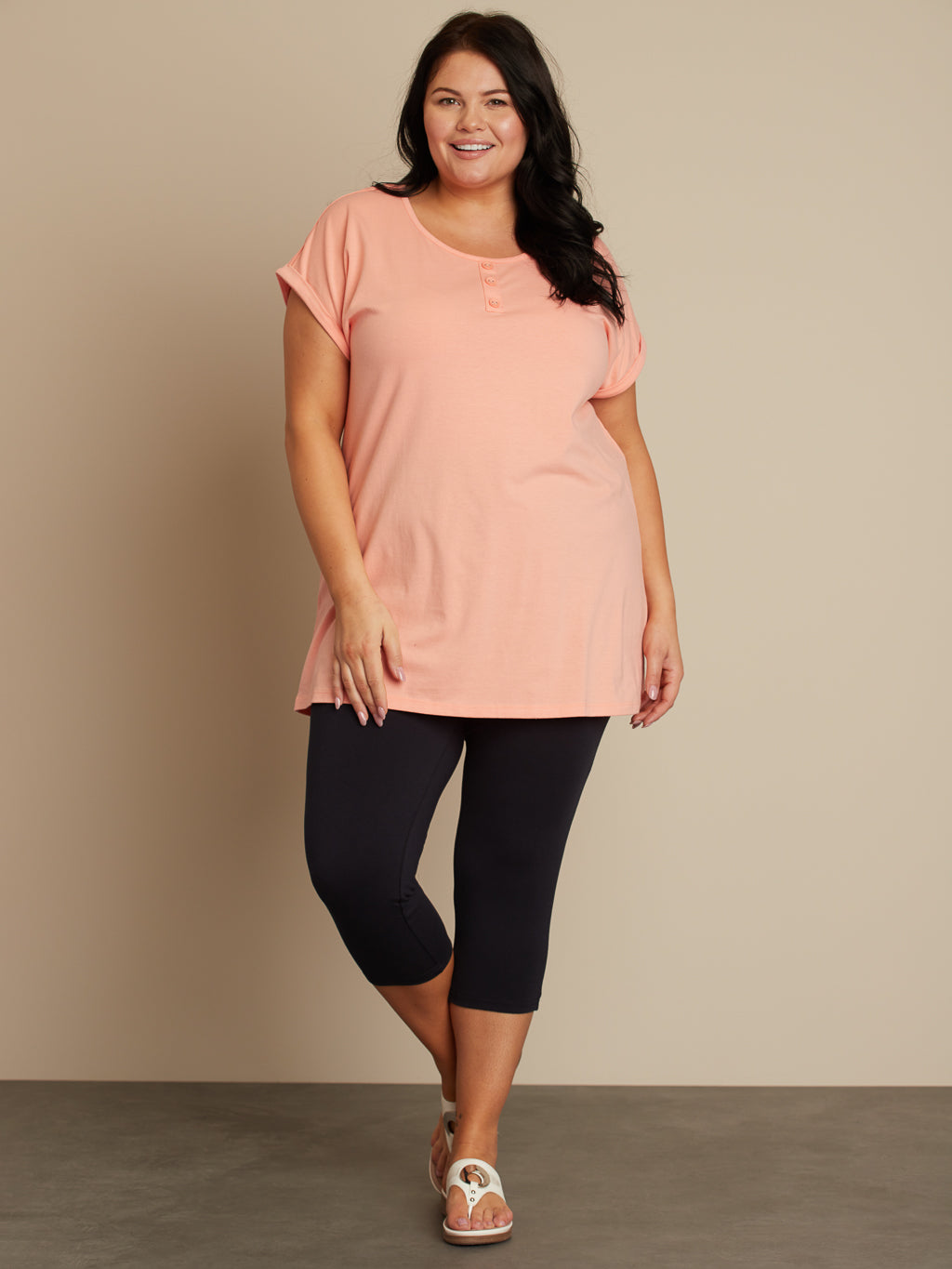 Short-sleeve flared tunic