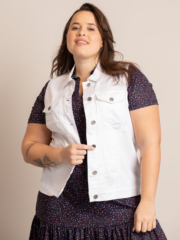 Sleeveless denim jacket