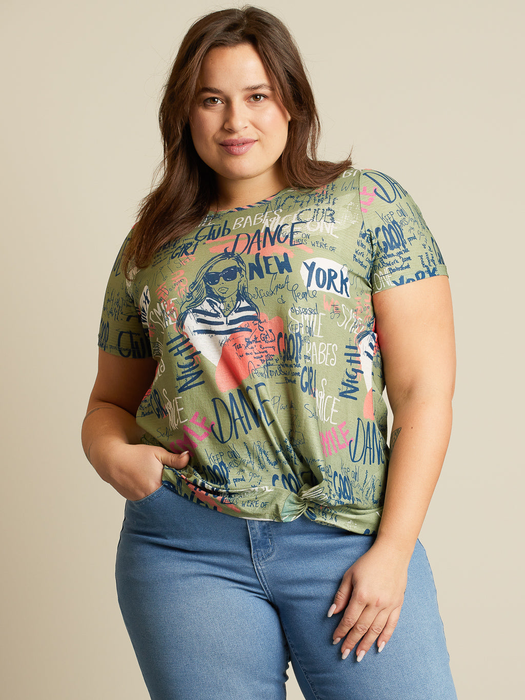T-shirt semi-ajusté à manches courtes