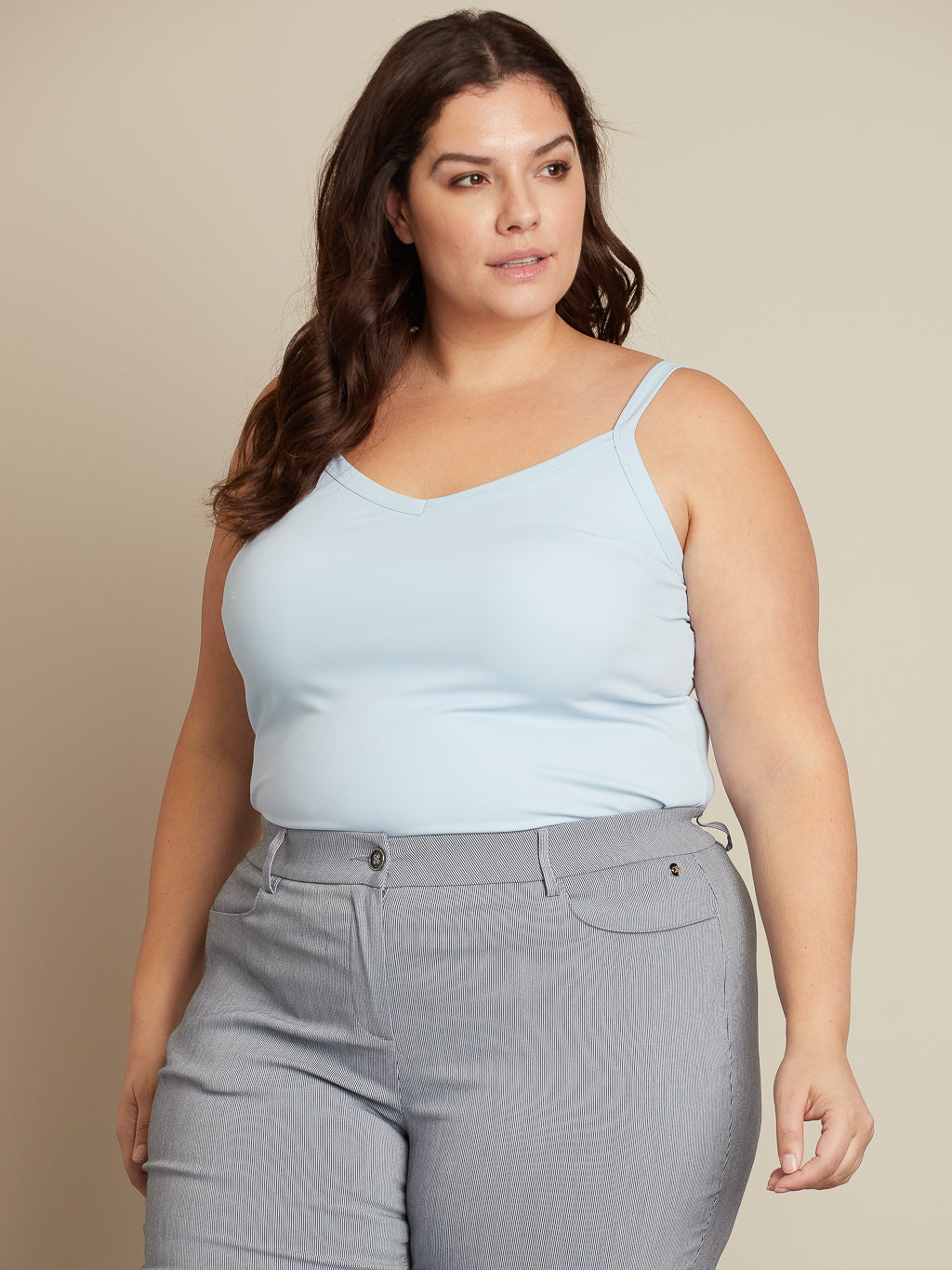 Semi-fitted tank top