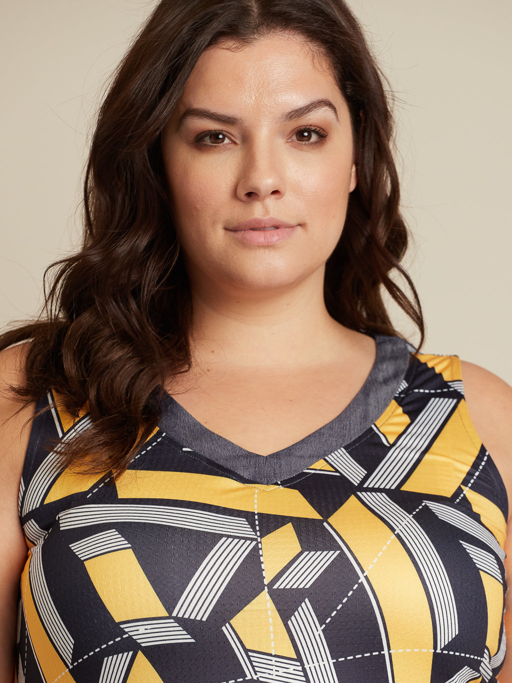 Sleeveless flared tunic