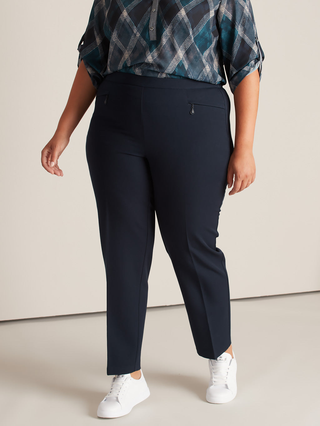 Pantalon habillé droit semi-ajusté à enfiler - Petite