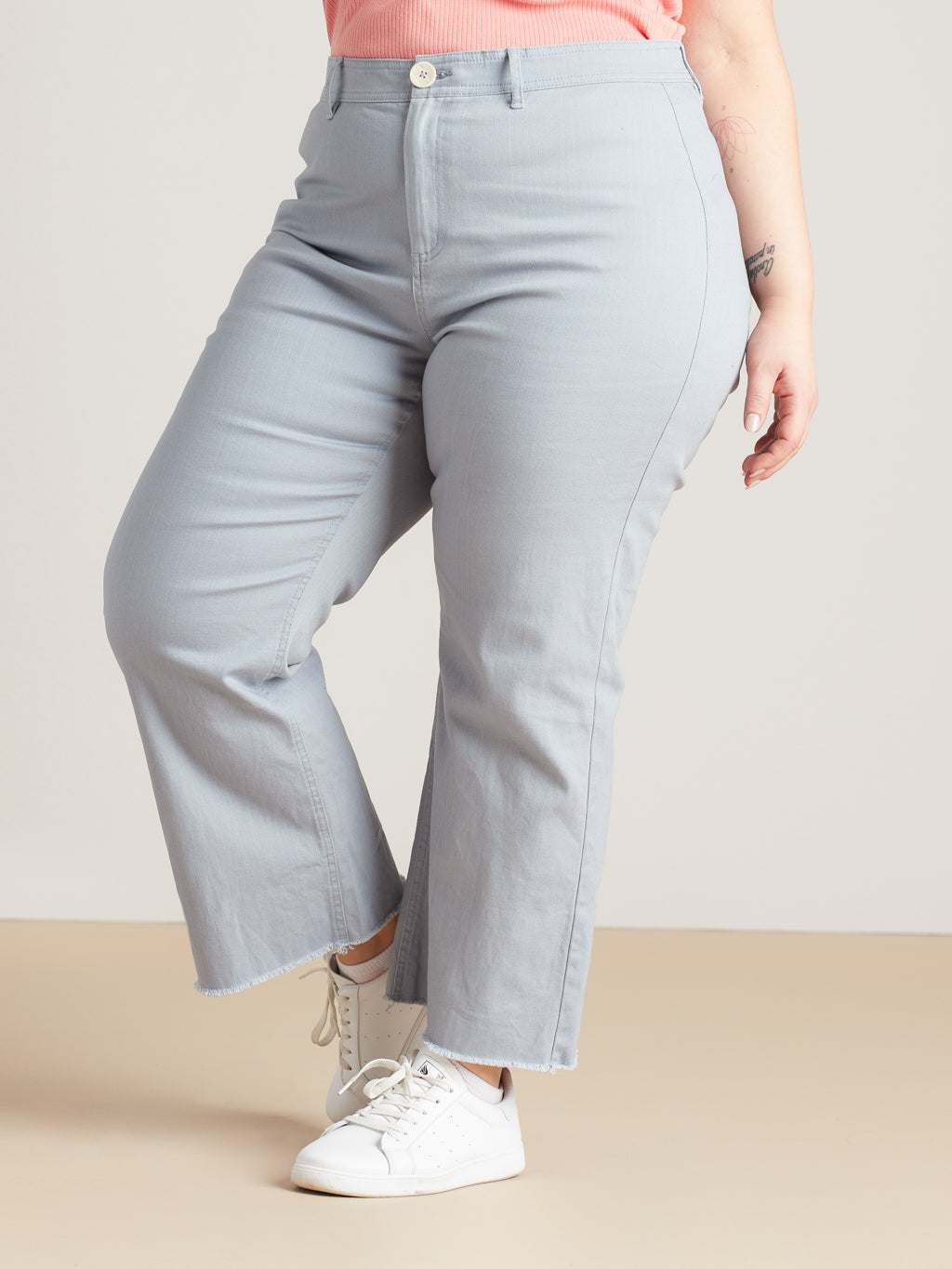 Wide-leg fitted ankle jean