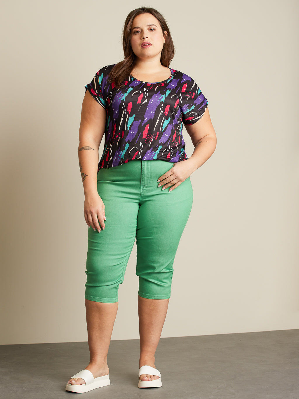 Loose short-sleeve t-shirt