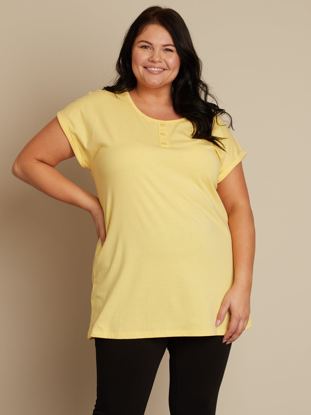 Short-sleeve flared tunic