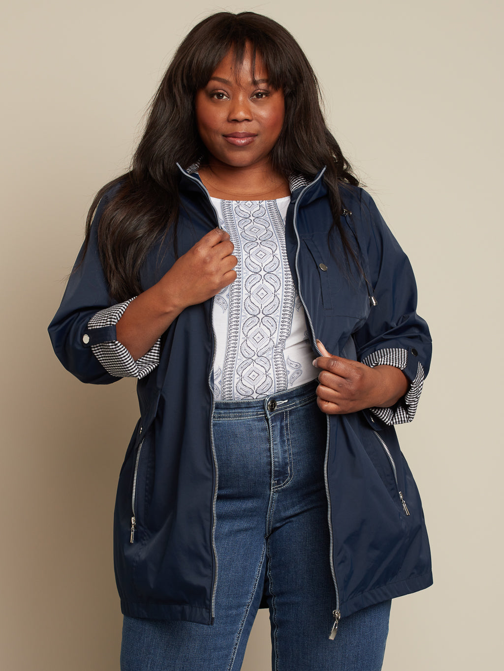 Hooded raincoat with contrasting details