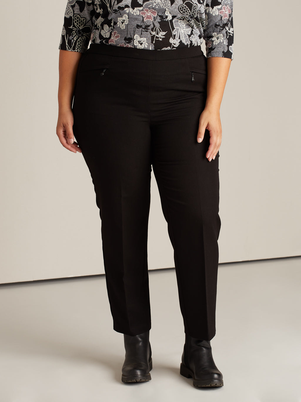 Pantalon habillé droit semi-ajusté à enfiler - Petite