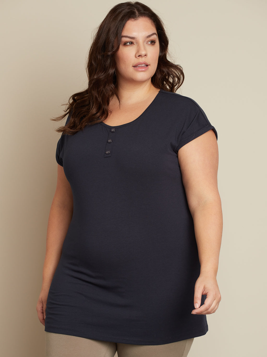 Short-sleeve flared tunic