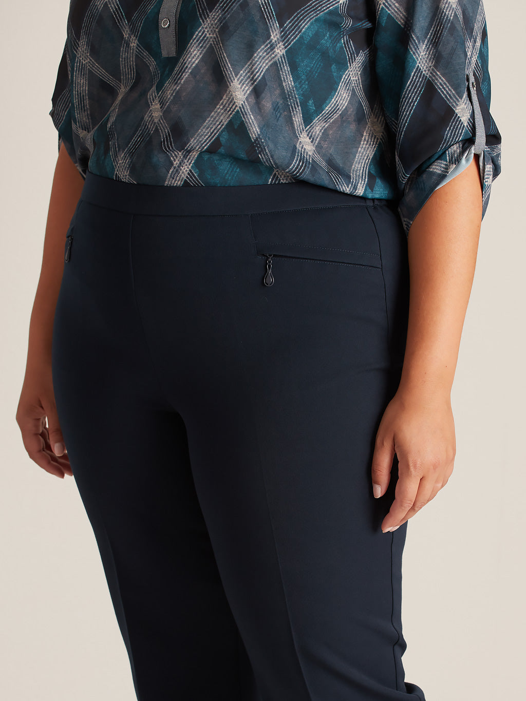 Pantalon habillé droit semi-ajusté à enfiler - Petite